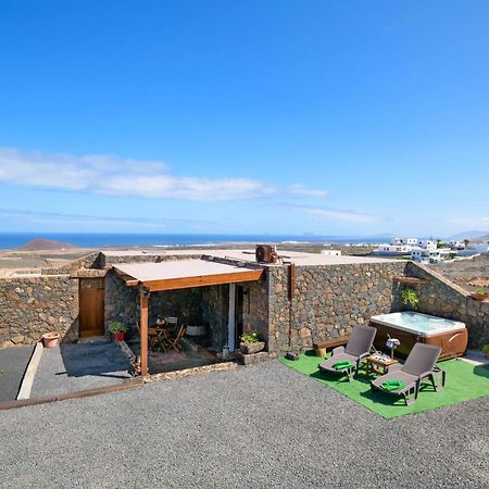 Apartamento Los 4 Nobles Tinajo Esterno foto
