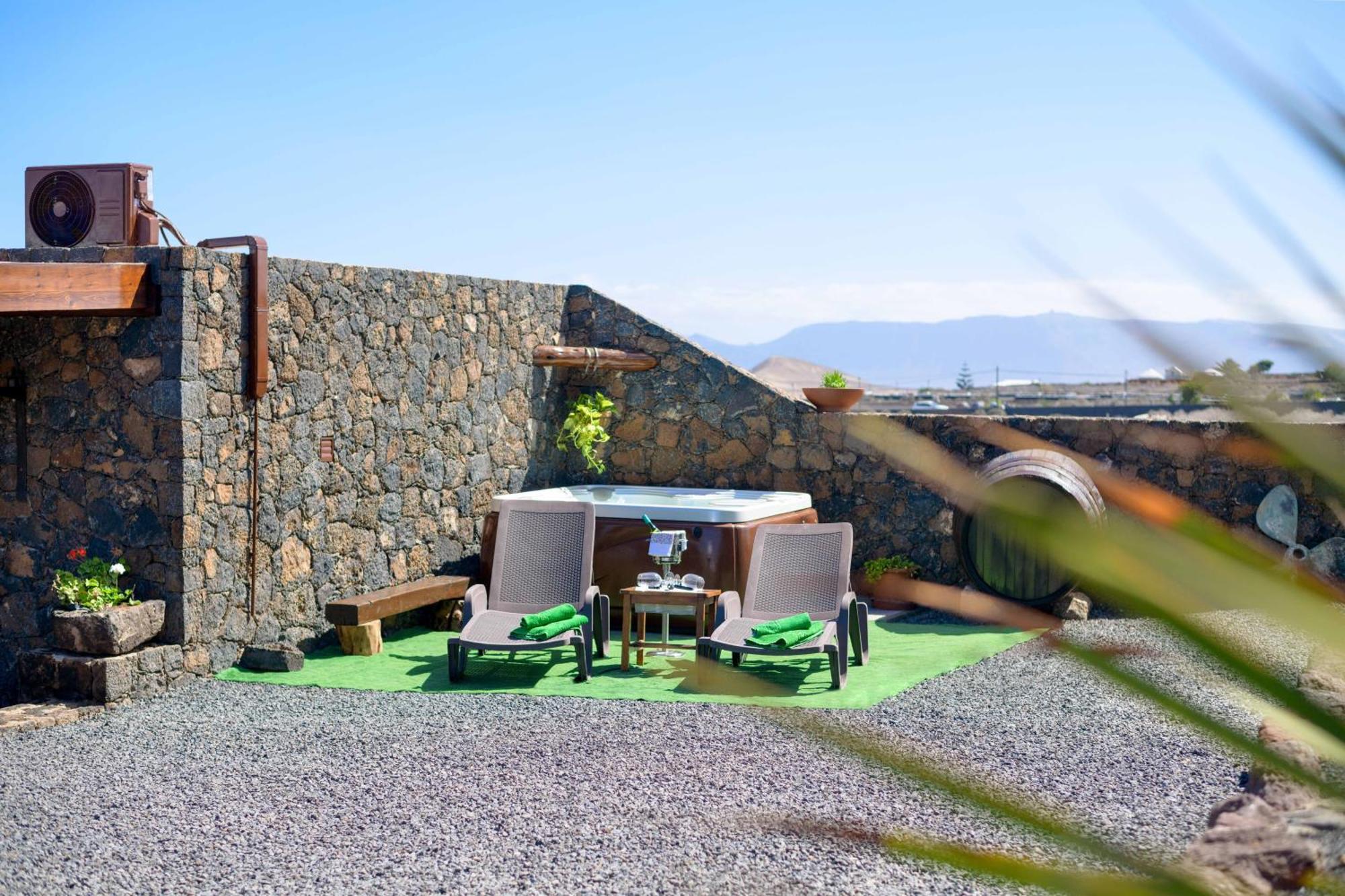 Apartamento Los 4 Nobles Tinajo Esterno foto
